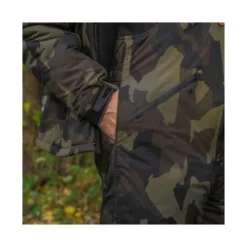 Avid Carp Arctic 50 Camo Winter Suit -Vis en Kleding Winkel 3755673Avid Carp Arctic 50 Camo Winter Suit 9